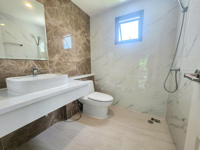 nanthawan wongwan rattanathibet, Nonthaburi, Sao Thong Hin, Bang Yai, Nonthaburi, 5 Bedrooms, 370 sqm, Single Detached House For Sale, by พเนตร มหามิตรานนท์, 500342304 - DDproperty.com