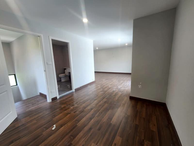 nanthawan wongwan rattanathibet, Nonthaburi, Sao Thong Hin, Bang Yai, Nonthaburi, 5 Bedrooms, 370 sqm, Single Detached House For Sale, by พเนตร มหามิตรานนท์, 500342304 - DDproperty.com