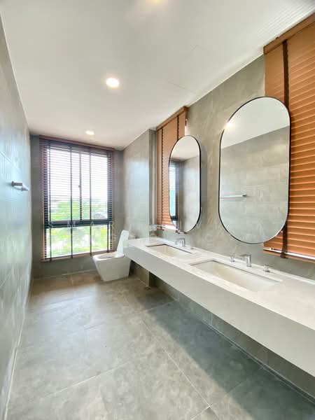 House with private pool, Bangkok, Lat Krabang, Bangkok, 3 Bedrooms, 240 sqm, Townhouse For Rent, by Smart Living Bangkok Co.,Ltd., 500342307 - DDproperty.com