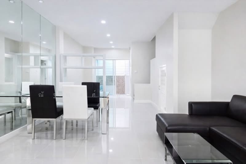 ไม่พบโครงการ, Bangkok, รามคำแหง สุวินทวงศ์ กาญจนาภิเษก, Saphan Sung, Bangkok, 3 Bedrooms, 240 sqm, Townhouse For Rent, by ณัฐพงศ์ สุนทรอรุณ, 500342313 - DDproperty.com