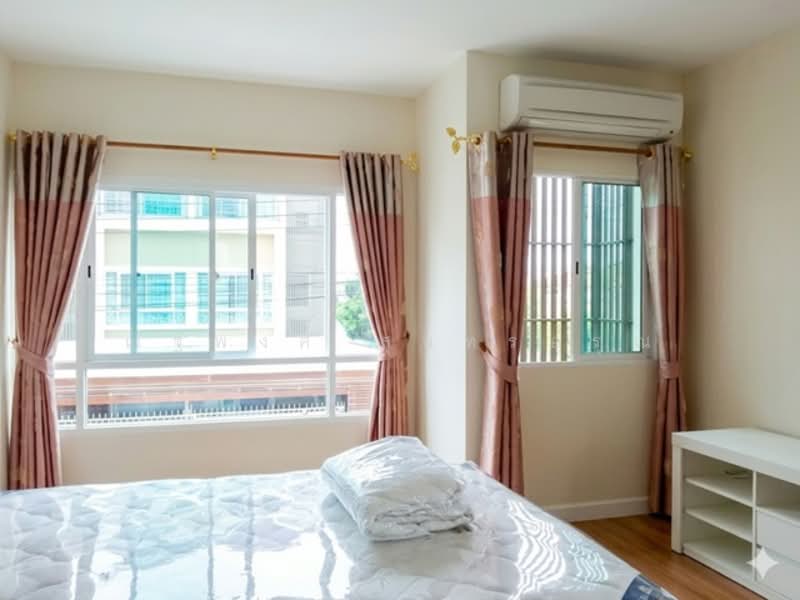 ไม่พบโครงการ, Bangkok, รามคำแหง สุวินทวงศ์ กาญจนาภิเษก, Saphan Sung, Bangkok, 3 Bedrooms, 240 sqm, Townhouse For Rent, by ณัฐพงศ์ สุนทรอรุณ, 500342313 - DDproperty.com