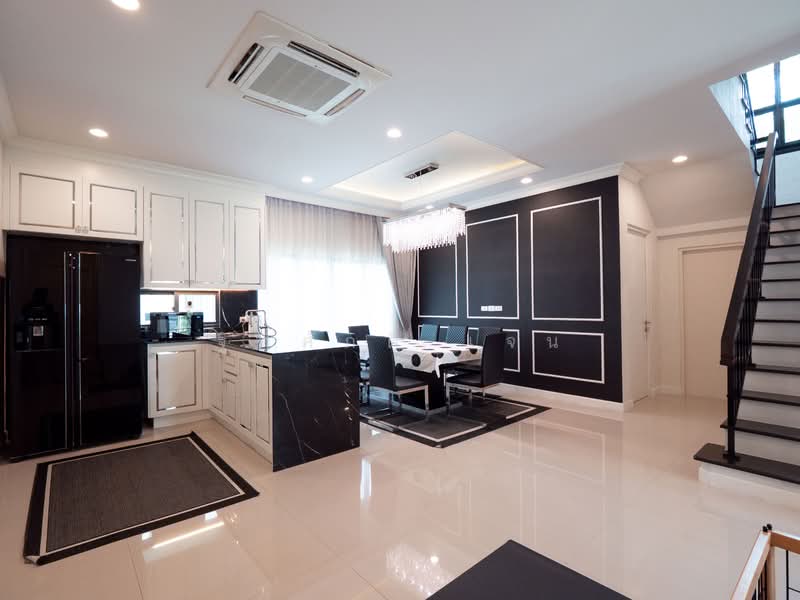 Setthasiri Chaengwattana-Prachachuen 2, Nonthaburi, Liab Khlong Phapa Road, Ban Mai, Pak Kret, Nonthaburi, 5 Bedrooms, 353 sqm, Single Detached House For Sale, by TITISAK Jane, 500342314 - DDproperty.com