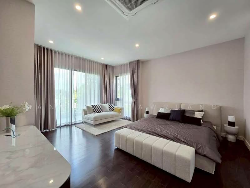 The Honor Yothinpattana, Bangkok, 3 Thanon Pho Kaeo, Khlong Chan, Bang Kapi, Bangkok, 3 Bedrooms, 462 sqm, Single Detached House For Rent, by Kanrutai Dawruang, 500342377 - DDproperty.com