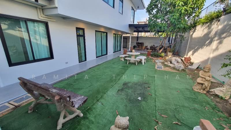 5-BR House, Bangkok, Lat Phrao, Bangkok, 5 Bedrooms, 350 sqm, Single Detached House For Rent, by Ramita Theptham, 500342390 - DDproperty.com