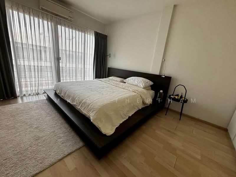 Noble Cube Pattanakarn, Bangkok, Phatthanakan Road, Suan Luang, Bangkok, 3 Bedrooms, 180 sqm, Townhouse For Rent, by Ramita Theptham, 500342394 - DDproperty.com