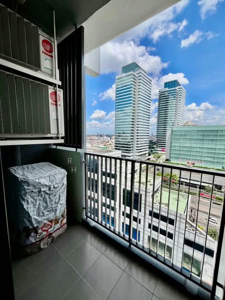 Quinn Ratchada 17, Bangkok, 454 456 Soi Inthara Mari 45, Din Daeng, Bangkok, 1 Bedroom, 35 sqm, Condo For Rent, by Ramita  Theptham, 500342401 - DDproperty.com