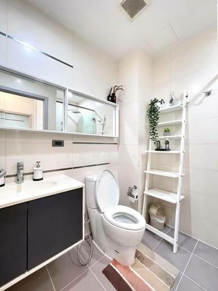 Wyne Sukhumvit, Bangkok, 1120 Sukhumvit Road, Phra Kanong, Khlong Toei, Bangkok, 1 Bedroom, 35 sqm, Condo For Rent, by Ramita Theptham, 500342407 - DDproperty.com