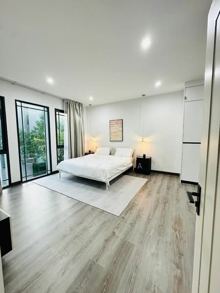 Baan Klang Muang Classe Sukhumvit 77, Bangkok, Soi On Nut 21, Suan Luang, Bangkok, 3 Bedrooms, 228 sqm, Single Detached House For Rent, by Ramita  Theptham, 500342411 - DDproperty.com