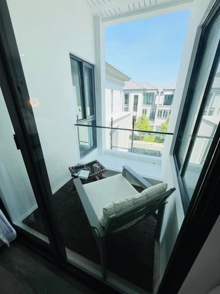 Baan Klang Muang Classe Sukhumvit 77, Bangkok, Soi On Nut 21, Suan Luang, Bangkok, 3 Bedrooms, 228 sqm, Single Detached House For Rent, by Ramita  Theptham, 500342411 - DDproperty.com