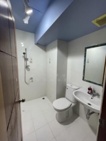 ITF Silom Palace : ไอทีเอฟ สีลม พาเลส, กรุงเทพ, 160 ซอย นราธิวาสราชนครินทร์ 1, สุริยวงศ์, บางรัก, กรุงเทพ, 44 ตร.ม., คอนโด ให้เช่า, โดย Kritaphak Khongmueang, 500342421 - DDproperty.com