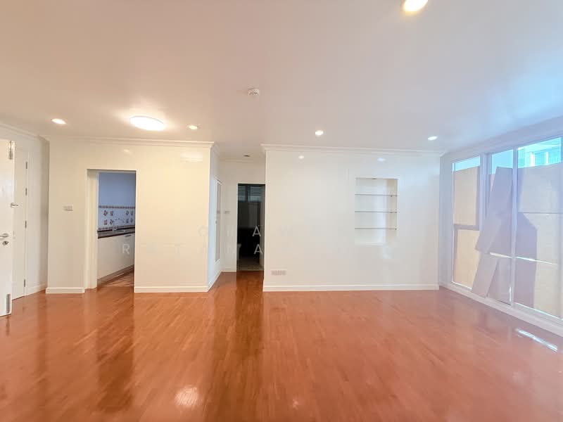 The Rise Sukhumvit 39, Bangkok, Soi Sukhumvit 39, Khlong Tan Nua, Watthana, Bangkok, 2 Bedrooms, 101 sqm, Condo For Sale, by Orawan Ratanapratum, 500342428 - DDproperty.com