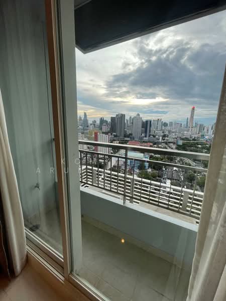 Circle Condominium : เซอร์เคิล คอนโดมิเนียม, กรุงเทพ, 1674 ซอยเพชรบุรี 36 ถนนเพชรบุรี, มักกะสัน, ราชเทวี, กรุงเทพ, 48 ตร.ม., คอนโด ให้เช่า, โดย Komkrit  Arunvessased , 500342447 - DDproperty.com