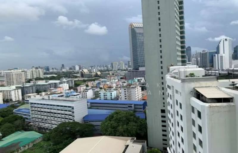 Diamond Ratchada (Tower A), Bangkok, 198 Ratchadaphisek Road, Huai Khwang, Bangkok, 1 Bedroom, 33 sqm, Condo For Rent, by Kritaphak Khongmueang, 500342477 - DDproperty.com
