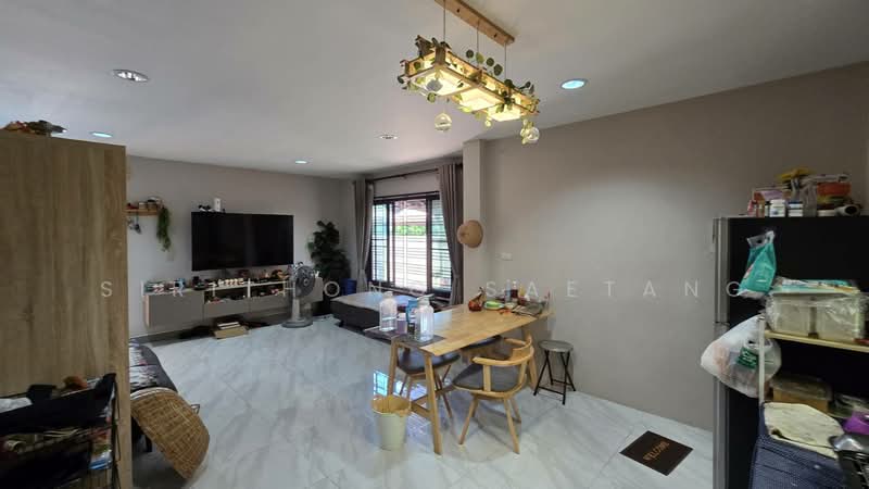 Single house for sale Therd Ratchan Road, Si Kan, Don Mueang, 96 sq.wa 3 Beds 2 Baths, Bangkok, เทิดราชัน, Si Khan, Don Mueang, Bangkok, 3 Bedrooms, 182 sqm, Single Detached House For Sale, by Sirithong Saetang, 500342497 - DDproperty.com