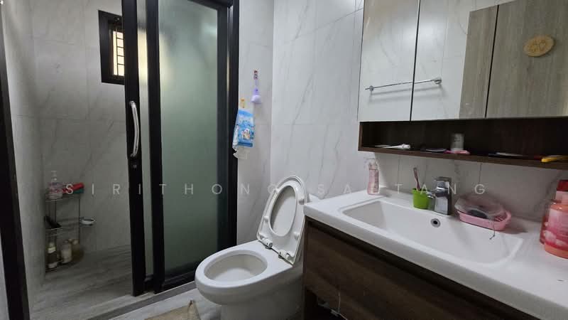 Single house for sale Therd Ratchan Road, Si Kan, Don Mueang, 96 sq.wa 3 Beds 2 Baths, Bangkok, เทิดราชัน, Si Khan, Don Mueang, Bangkok, 3 Bedrooms, 182 sqm, Single Detached House For Sale, by Sirithong Saetang, 500342497 - DDproperty.com