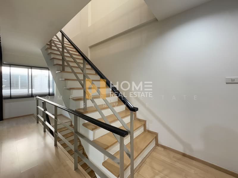 Noble Cube Pattanakarn, Bangkok, Phatthanakan Road, Suan Luang, Bangkok, 3 Bedrooms, 200 sqm, Townhouse For Rent, by HOME Real Estate Service, 500342504 - DDproperty.com