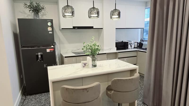 Top View Tower, Bangkok, Soi Sukhumvit 59, Khlong Tan Nua, Watthana, Bangkok, 2 Bedrooms, 82 sqm, Condo For Rent, by Kritaphak Khongmueang, 500342518 - DDproperty.com