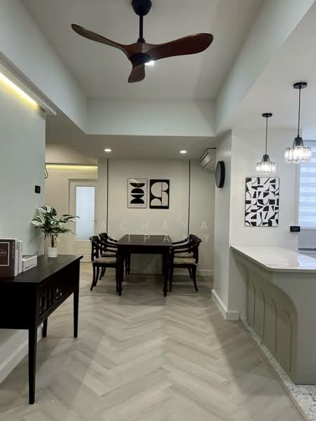 Tai Ping Towers, Bangkok, 582 Soi Sukhumvit 63, Khlong Tan Nua, Watthana, Bangkok, 2 Bedrooms, 102 sqm, Condo For Rent, by Achaya Nithipanyawong, 500342537 - DDproperty.com