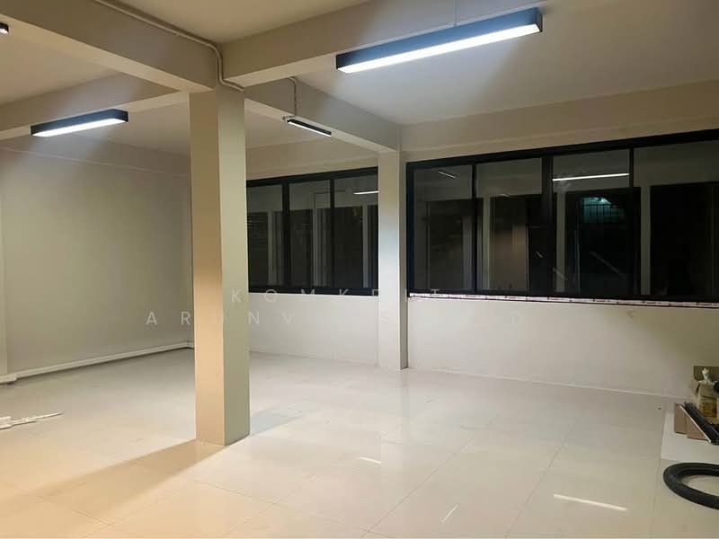 บ้าน 2-ห้องนอน, กรุงเทพ, ทุ่งมหาเมฆ, สาทร, กรุงเทพ, 93 ตร.ม., บ้านเดี่ยว ขาย, โดย Komkrit Arunvessased , 500342555 - DDproperty.com