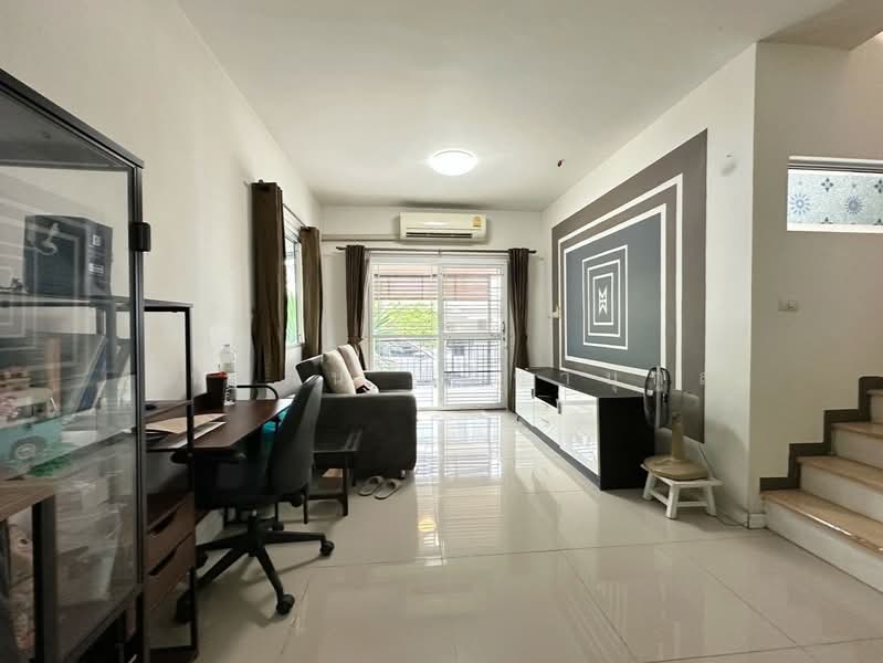 Pruksa Ville 41/1 Bangkadee-Tiwanon : พฤกษาวิลล์ 41/1 บางกะดี-ติวานนท์, ปทุมธานี, ถนนติวานนท์-รังสิต, บางกะดี, เมืองปทุมธานี, ปทุมธานี, 110 ตร.ม., ทาวน์เฮ้าส์ ขาย, โดย สินรัตน์ ปรีชานุกูล, 500342556 - DDproperty.com