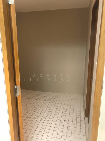 United Tower Thonglor, Bangkok, 333 Soi Thonglor 17, Khlong Tan Nua, Watthana, Bangkok, 2 Bedrooms, 172 sqm, Condo For Rent, by Achaya Nithipanyawong, 500342571 - DDproperty.com