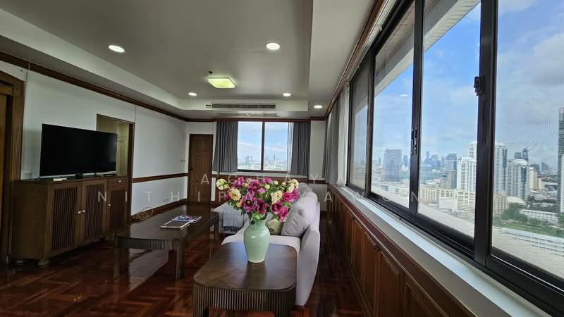 Ruamsuk Condominium, Bangkok, 12 Soi Athakravi, Khong Tan, Khlong Toei, Bangkok, 3 Bedrooms, 350 sqm, Condo For Rent, by Achaya Nithipanyawong, 500342613 - DDproperty.com