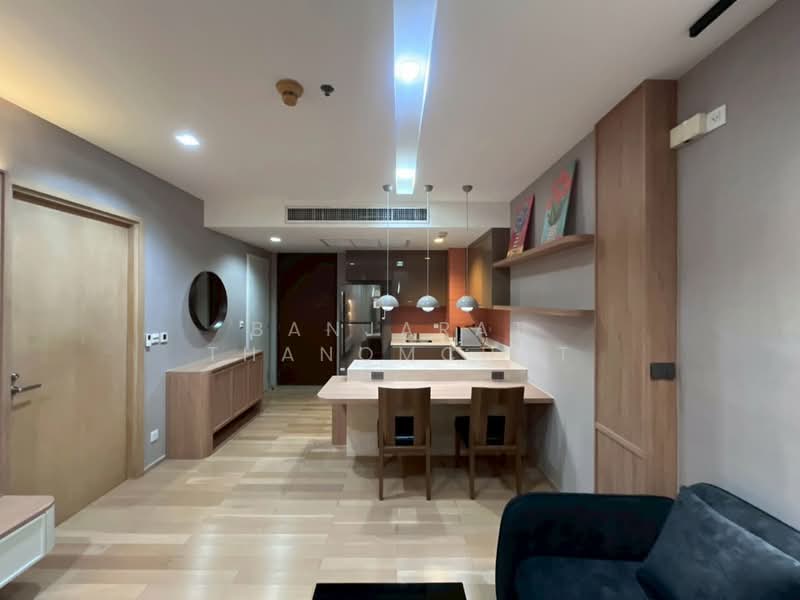 Siri At Sukhumvit, Bangkok, 902 Sukhumvit Road, Phra Kanong, Khlong Toei, Bangkok, 1 Bedroom, 51 sqm, Condo For Rent, by Banjarat Thanomchat, 500342649 - DDproperty.com