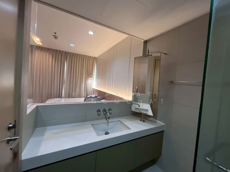 Siri At Sukhumvit, Bangkok, 902 Sukhumvit Road, Phra Kanong, Khlong Toei, Bangkok, 1 Bedroom, 51 sqm, Condo For Rent, by Banjarat Thanomchat, 500342649 - DDproperty.com