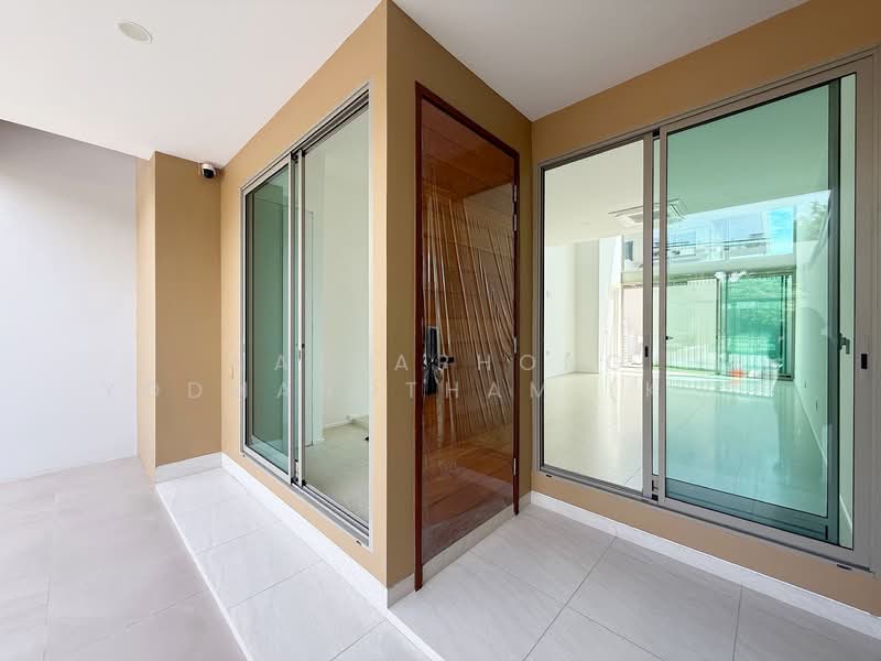 Mayfield Pinklao, Bangkok, 276 Soi 6, Bang Bamru, Bang Phlat, Bangkok, 3 Bedrooms, 290 sqm, Townhouse For Sale, by NATTAPHONG Yodmanotham (K. Book), 500342702 - DDproperty.com