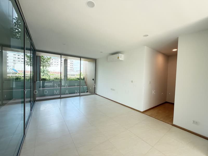 Mayfield Pinklao, Bangkok, 276 Soi 6, Bang Bamru, Bang Phlat, Bangkok, 3 Bedrooms, 290 sqm, Townhouse For Sale, by NATTAPHONG Yodmanotham (K. Book), 500342702 - DDproperty.com