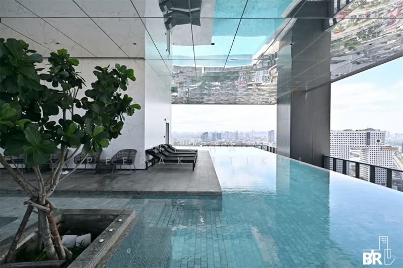 Mazarine Ratchayothin, Bangkok, Soi Phahonyothin 30, Phahonyothin Road, Chan Kasem, Chatuchak, Bangkok, 2 Bedrooms, 49 sqm, Condo For Rent, by Nicha Peerakittikul, 500342775 - DDproperty.com