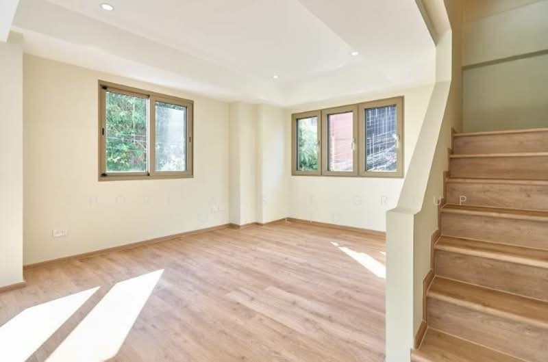 The house opposite One Nimman, Chiang Mai, นิมมานเหมินท์, Su Thep, Muang Chiang Mai, Chiang Mai, 4 Bedrooms, 353 sqm, Single Detached House For Sale, by Shori Asset Group Co., Ltd., 500342776 - DDproperty.com