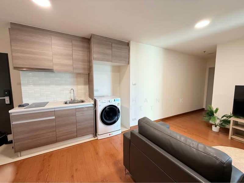 Belle Grand Rama 9, Bangkok, 131 Rama 9 Road, Huai Khwang, Bangkok, 1 Bedroom, 47 sqm, Condo For Rent, by Hathaichanok Saenset, 500342816 - DDproperty.com