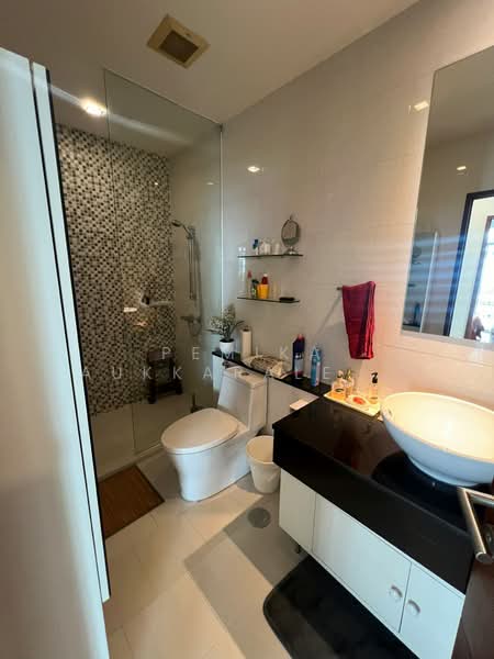 Sukhumvit City Resort, Bangkok, 51 Soi Sukhumvit 11, Khlongtoei Nua, Watthana, Bangkok, 3 Bedrooms, 201 sqm, Condo For Sale, by Pemika Aukkaraleekul, 500342874 - DDproperty.com