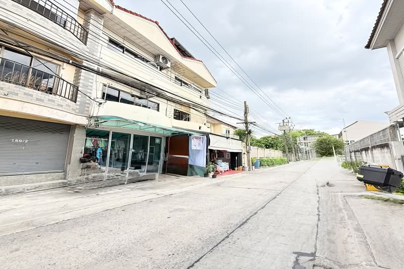 ตึกแถว ลาดพร้าว96, Bangkok, Wang Thonglang, Bangkok, , 163 sqm, Shophouse For Sale, by ศิริเพ็ญ ทองอ่อน, 500342886 - DDproperty.com