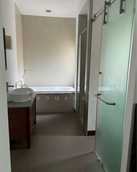 เบลส เรสสิเด้นซ์ เอกมัย (Bless Residence Ekkamai), กรุงเทพ, Sukhumvit 71, คลองตันเหนือ, วัฒนา, กรุงเทพ, 210 ตร.ม., คอนโด ให้เช่า, โดย Natthapong Laomahong, 500342987 - DDproperty.com