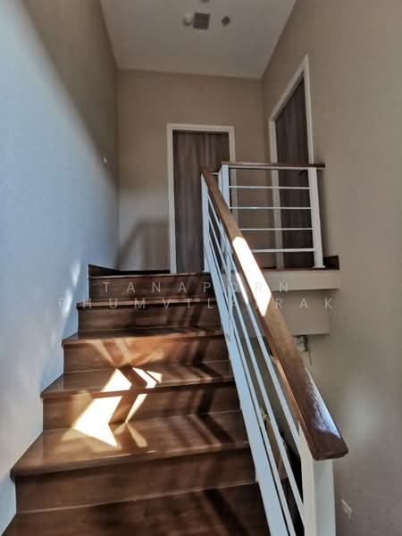 Patio Pattanakarn 38, Bangkok, Soi Phatthanakan 38 Phatthanakan Road, Suan Luang, Bangkok, 3 Bedrooms, 215 sqm, Townhouse For Sale, by Tanaporn Phumvilairak, 500343060 - DDproperty.com