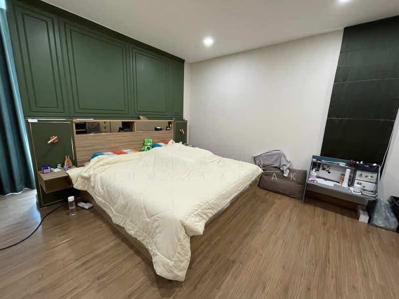 Patio Pattanakarn 38, Bangkok, Soi Phatthanakan 38 Phatthanakan Road, Suan Luang, Bangkok, 3 Bedrooms, 215 sqm, Townhouse For Sale, by Tanaporn Phumvilairak, 500343060 - DDproperty.com