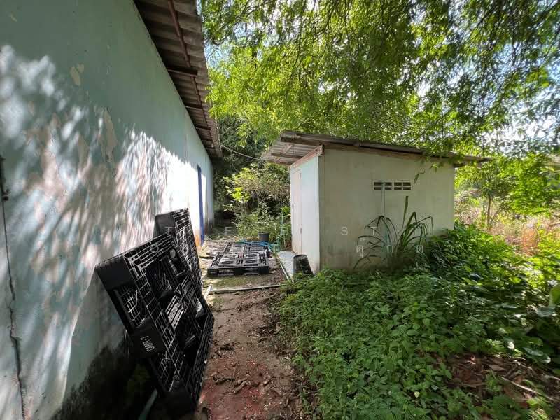 บ้านเดี่ยวพร้อมที่ดินเกาะจันทร์ ชลบุรี, Chon Buri (Pattaya), Tha Bunmi, Ko Chan, Chon Buri (Pattaya), 2 Bedrooms, 150 sqm, Single Detached House For Sale, by The Best Property ตุ๊กตา, 500343062 - DDproperty.com