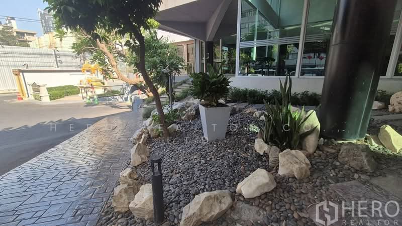 For Rent Retail Space 79 sq.m. BTS Nana Watthana Bangkok HRE00889, Bangkok, สุขุมวิท, Khlongtoei Nua, Watthana, Bangkok, , 79 sqm, Retail Space For Rent, by Hero Realtor Co., Ltd., 500343066 - DDproperty.com