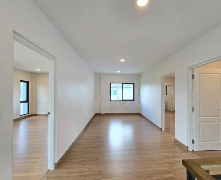 เซนโทร ทวีวัฒนา, Bangkok, คลองทวีวัฒนา, Nong Kang Plu, Nong Khaem, Bangkok, 3 Bedrooms, 301 sqm, Single Detached House For Sale, by Siripong Iamcharas, 500343075 - DDproperty.com