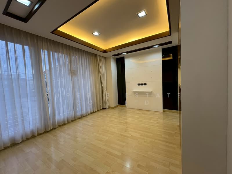 Baan Klang Muang Urbanion Rama 9-Ladprao : บ้านกลางเมือง เออร์บาเนี่ยน พระราม 9-ลาดพร้าว, กรุงเทพ, ซอยลาดพร้าว 84 ถนนลาดพร้าว, วังทองหลาง, กรุงเทพ, 160 ตร.ม., ทาวน์เฮ้าส์ ให้เช่า, โดย Super B Estate Co., Ltd, 500343087 - DDproperty.com