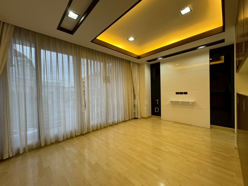 Baan Klang Muang Urbanion Rama 9-Ladprao, Bangkok, Soi Ladprao 84, Ladprao Road, Wang Thonglang, Bangkok, 3 Bedrooms, 160 sqm, Townhouse For Rent, by Super B Estate Co., Ltd, 500343087 - DDproperty.com