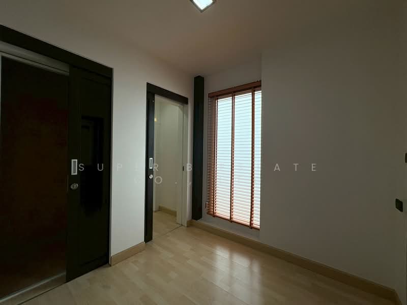 Baan Klang Muang Urbanion Rama 9-Ladprao, Bangkok, Soi Ladprao 84, Ladprao Road, Wang Thonglang, Bangkok, 3 Bedrooms, 160 sqm, Townhouse For Rent, by Super B Estate Co., Ltd, 500343087 - DDproperty.com
