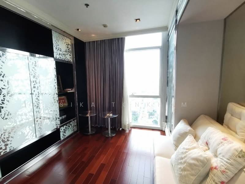Athenee Residence, Bangkok, 65 Witthayu Road, Lumphini, Pathum Wan, Bangkok, 2 Bedrooms, 140 sqm, Condo For Rent, by Isika Tonkham, 500343094 - DDproperty.com