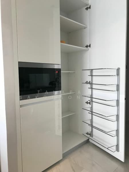 Hyde Sukhumvit 11, Bangkok, 11 Soi Sukhumvit 11, Khlongtoei Nua, Watthana, Bangkok, 1 Bedroom, 34 sqm, Condo For Sale, by Tanapat Sakonsontised, 500343121 - DDproperty.com