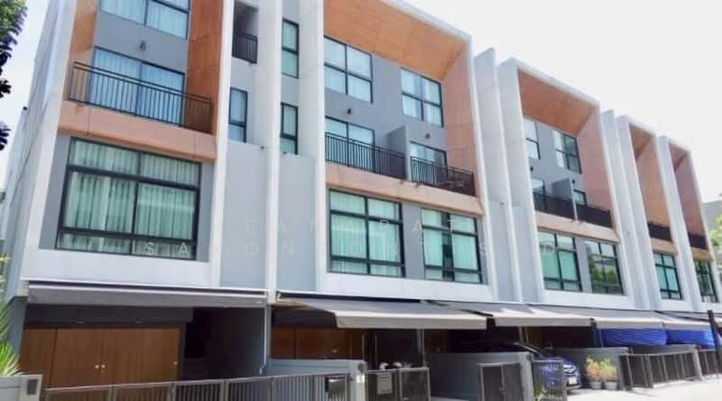 Arden Phatthanakan, Bangkok, Phatthanakan 20, Phatthanakan Road, Suan Luang, Bangkok, 3 Bedrooms, 185 sqm, Townhouse For Rent, by Tanapat Sakonsontised, 500343186 - DDproperty.com