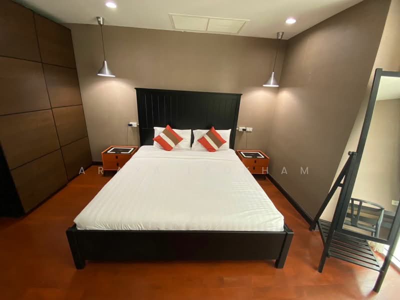 The Prime 11, Bangkok, 29 Soi Sukhumvit 11, Khlongtoei Nua, Watthana, Bangkok, 2 Bedrooms, 81 sqm, Condo For Sale, by Araya Laokham, 500343187 - DDproperty.com