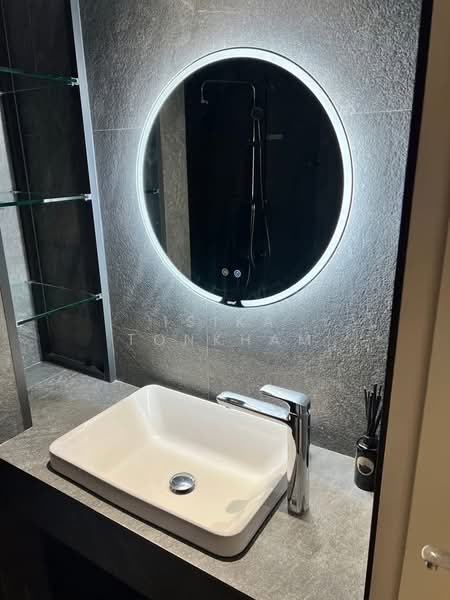 The Clover Thonglor Residence, Bangkok, Soi Sukhumvit 55, Khlong Tan Nua, Watthana, Bangkok, 1 Bedroom, 36 sqm, Condo For Rent, by Isika Tonkham, 500343221 - DDproperty.com