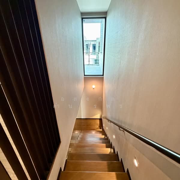 Prime Nine Ekamai, Bangkok, Soi Kamnoet Sap 2 Pradit Manutham Road, Bang Kapi, Huai Khwang, Bangkok, 3 Bedrooms, 315 sqm, Semi-Detached House (Twin House) For Sale, by อลงกต คำนวรพร, 500343227 - DDproperty.com